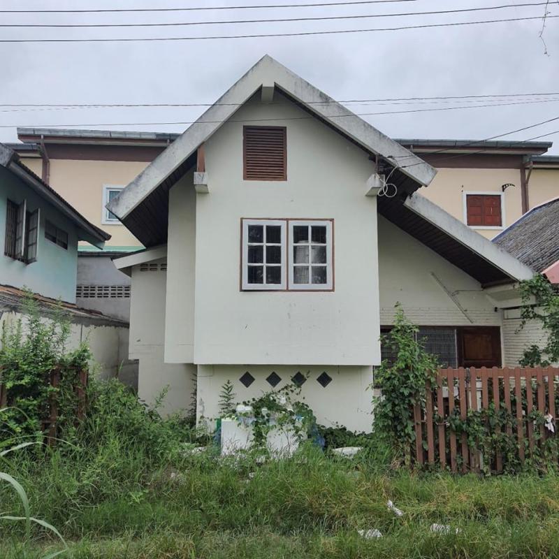 บ้านแฝดหลุดจำนอง ธ.ธนาคารอาคารสงเคราะห์ พิษณุโลก เมืองพิษณุโลก วัดจันทร์